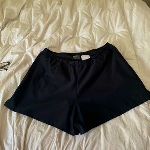 🛼Nike DRI•FIT shorts with built in underwear/liner🏵️